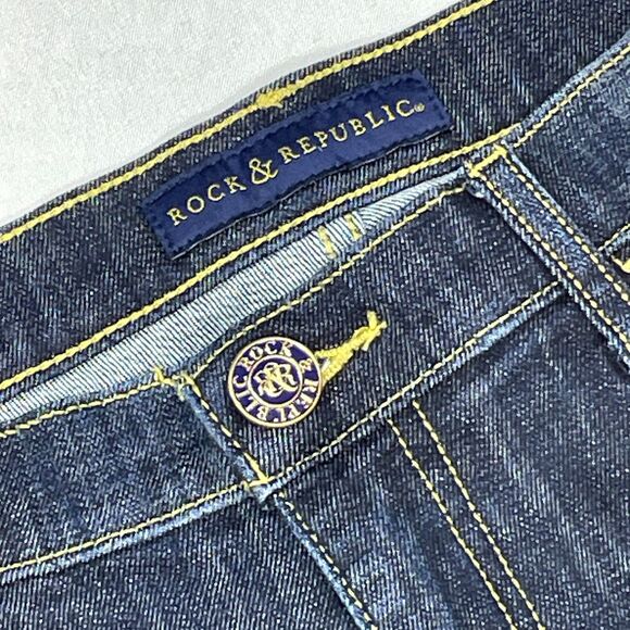 ~ Rock & Republic 8 Jean Shorts Cut Off Mid Rise Dark Wash Hula Denim Blue - Picture 12 of 14